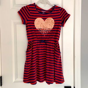 ☀️Cat & Jack Girls Striped Dress with reversible sequins heart ❤️☀️